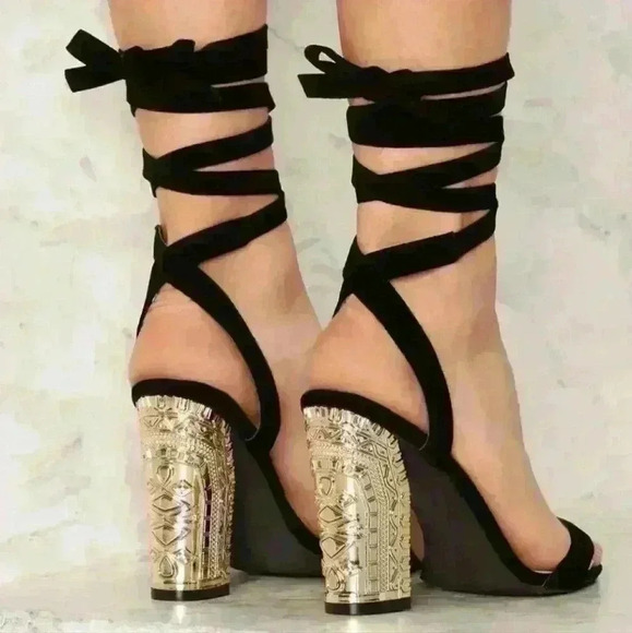 Nasty Gal · Public Desire Black Faux Suede Casey Metallic Heel Size 6.5 US - Picture 2 of 3